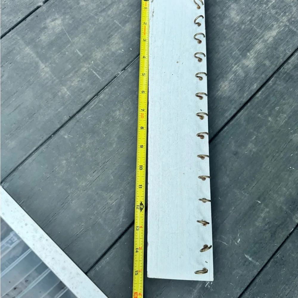 White Wall Small Shelf with Hooks